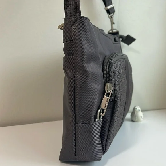 Travelon Anti-Theft Crossbody - Picture 11 of 16